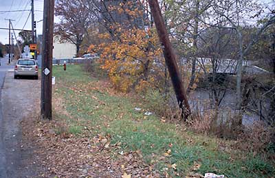 View along Canal Street towards Riverlin Street